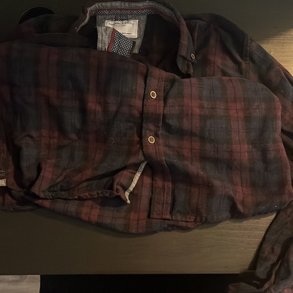 Casual plaid button down - Picture 4 of 4